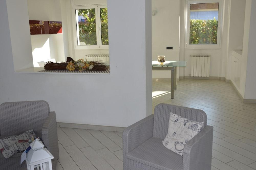 Hotel Fortunella Lido di Camaiore Extérieur photo