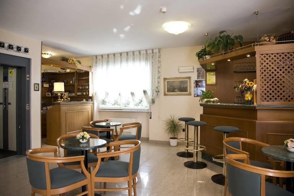 Hotel Fortunella Lido di Camaiore Extérieur photo
